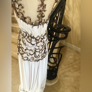 Mandalay gown size 10, Ivory with sequin details